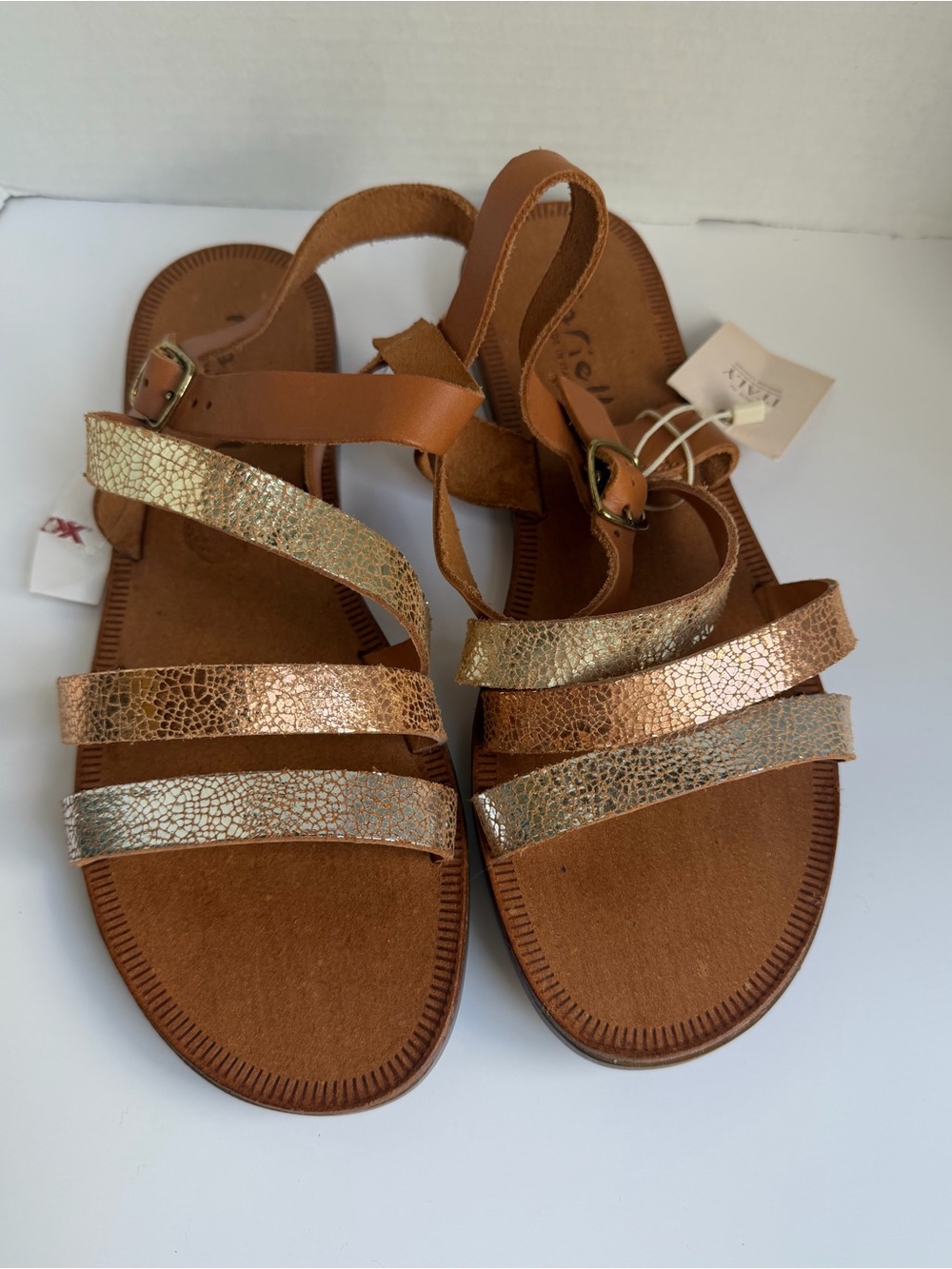 NWT Rose Gold Genuine Leather Metallic Sandals Made in Italy Size 10